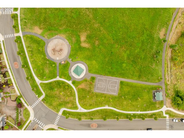 9728 N ALDER St, Camas, WA 98607