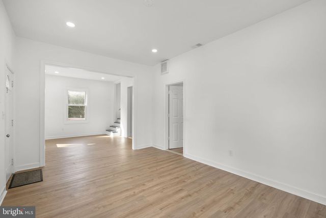 138 MARYLAND PARK DR, Capitol Heights, MD 20743