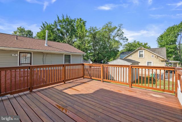 138 MARYLAND PARK DR, Capitol Heights, MD 20743
