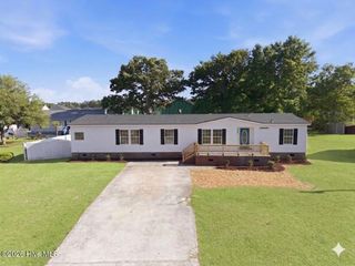 9929 Old Mill Road NE, Navassa, NC 28451