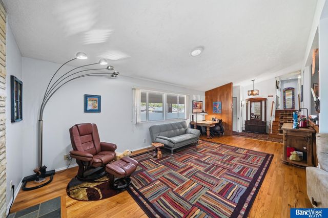 900 N 81 Street, Lincoln, NE 68505