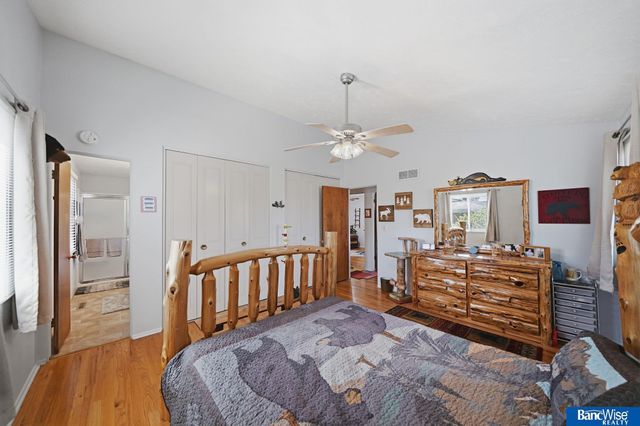 900 N 81 Street, Lincoln, NE 68505