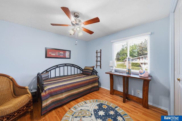 900 N 81 Street, Lincoln, NE 68505