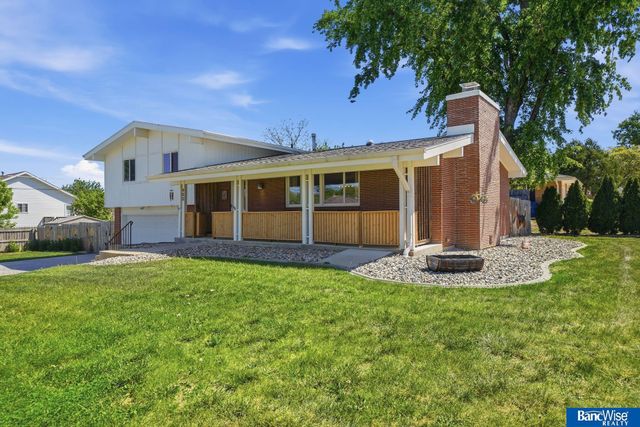 900 N 81 Street, Lincoln, NE 68505