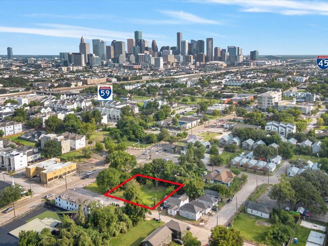 2405 Berry Street, Hockley, TX 77004