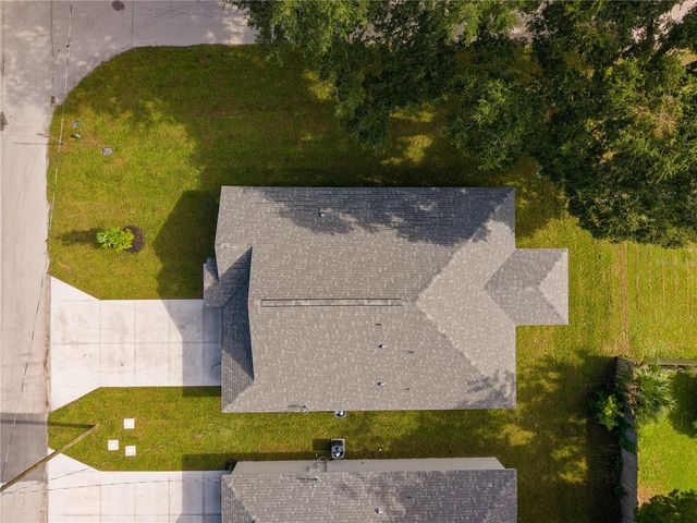 110 SEQUOIA TRAIL, Ocklawaha, FL 32179