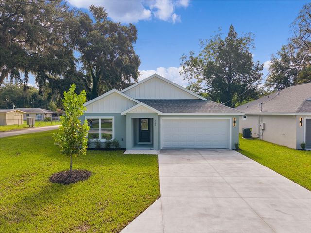 110 SEQUOIA TRAIL, Ocklawaha, FL 32179