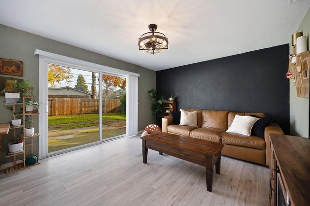 3343 Seaborg Way, Sacramento, CA 95827