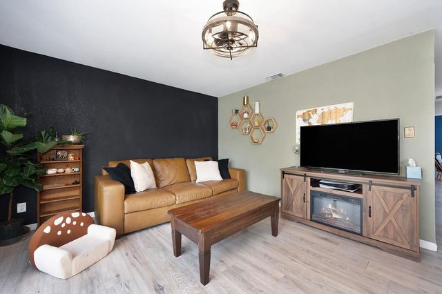 3343 Seaborg Way, Sacramento, CA 95827