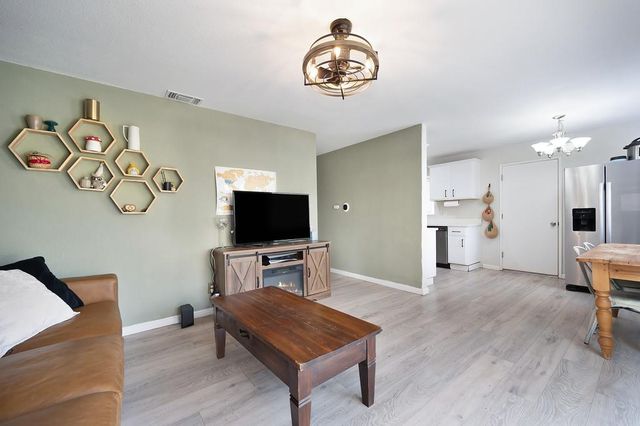 3343 Seaborg Way, Sacramento, CA 95827