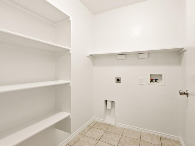 1132 Boxwood Drive, Crowley, TX 76036