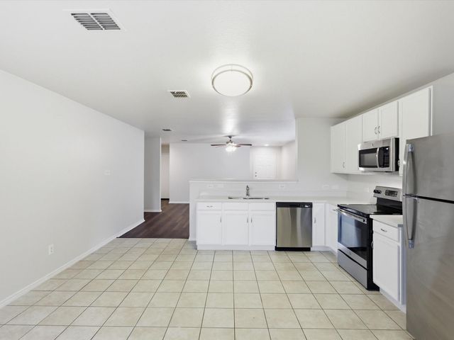 1132 Boxwood Drive, Crowley, TX 76036