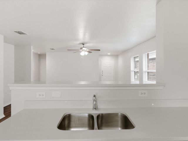 1132 Boxwood Drive, Crowley, TX 76036