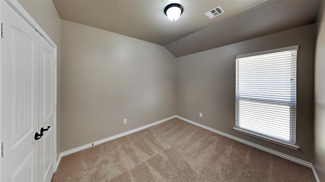 11305 NW 94th Street, Yukon, OK 73099