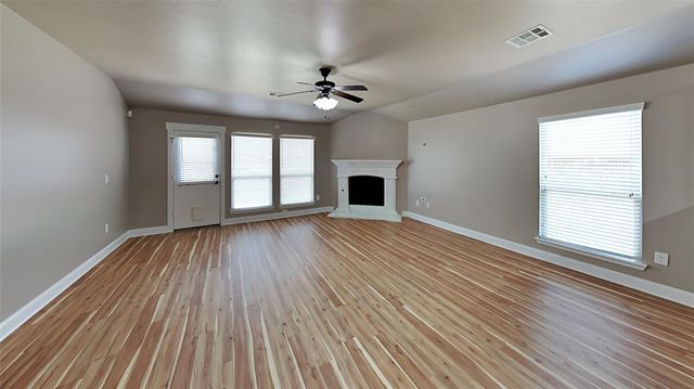11305 NW 94th Street, Yukon, OK 73099