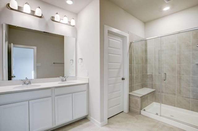 629 Seabreeze Drive, Kemah, TX 77565