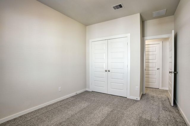 629 Seabreeze Drive, Kemah, TX 77565