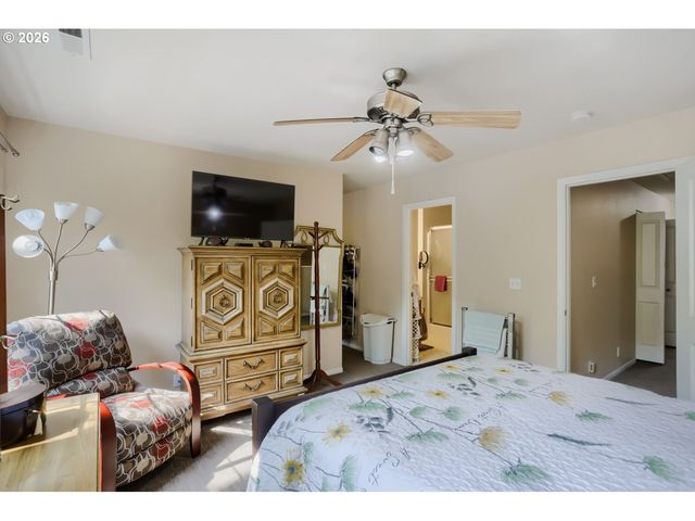 1390 Ne PARK Ln, Fairview, OR 97024
