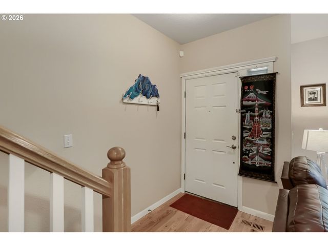 1390 Ne PARK Ln, Fairview, OR 97024