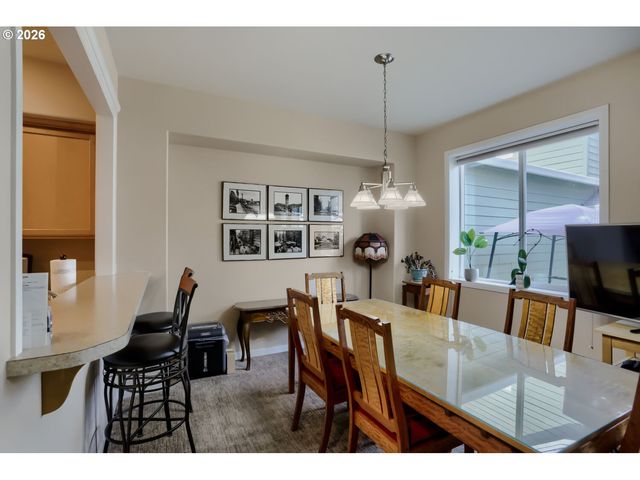 1390 Ne PARK Ln, Fairview, OR 97024