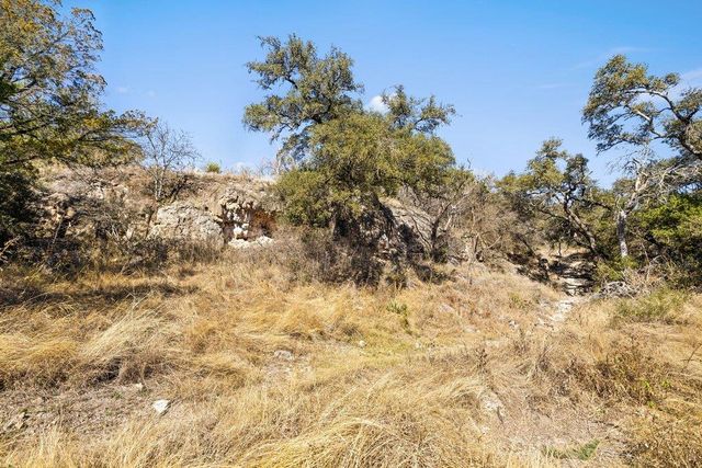 1101 Crider RD, Marble Falls, TX 78654