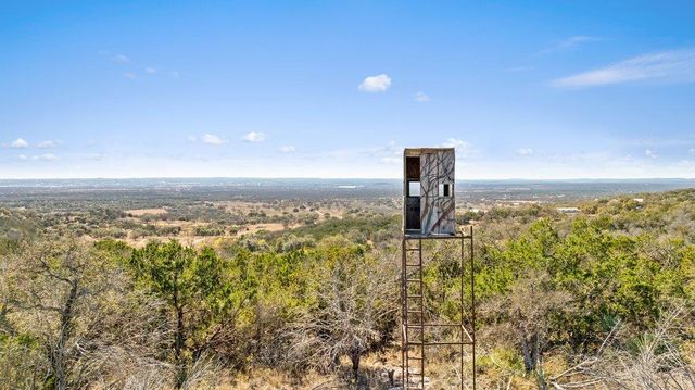 1101 Crider RD, Marble Falls, TX 78654