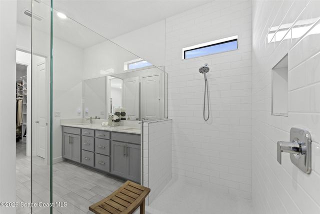 8864 Alister Drive, Melbourne, FL 32940