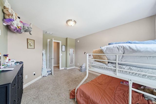 7673 Crosswood Court, New Haven, IN 46774