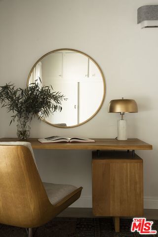 3297 Granville Avenue, Los Angeles, CA 90066