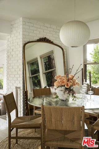 3297 Granville Avenue, Los Angeles, CA 90066