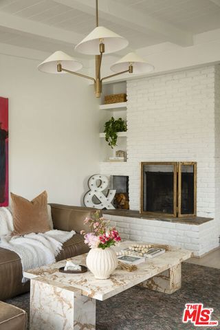 3297 Granville Avenue, Los Angeles, CA 90066