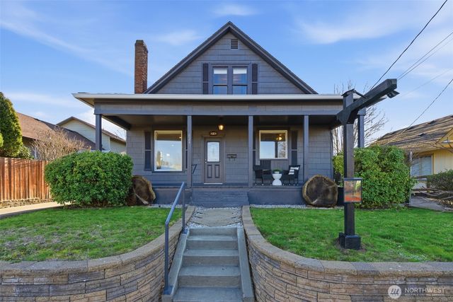 624 NE 2nd Avenue, Camas, WA 98607