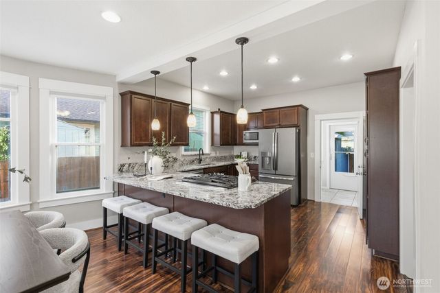 624 NE 2nd Avenue, Camas, WA 98607