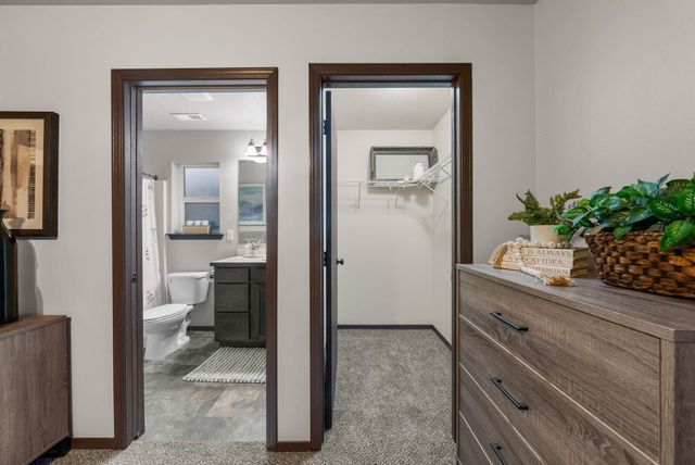 9805 E Hoffman Ct, Spokane Valley, WA 99206