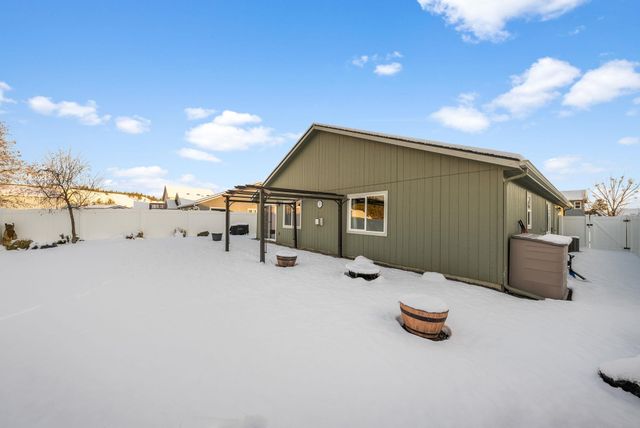 9805 E Hoffman Ct, Spokane Valley, WA 99206