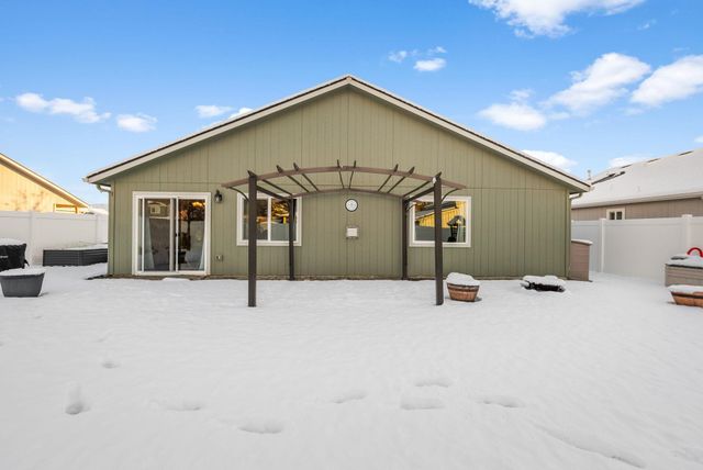 9805 E Hoffman Ct, Spokane Valley, WA 99206
