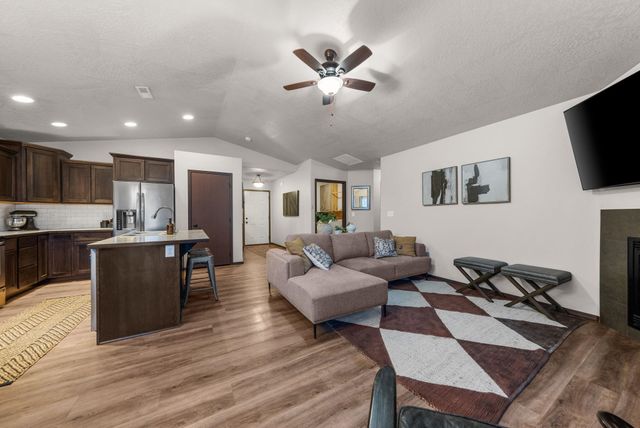 9805 E Hoffman Ct, Spokane Valley, WA 99206