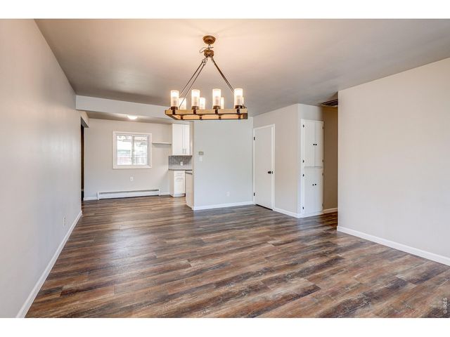 1827 Collyer St, Longmont, CO 80501