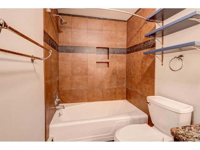1827 Collyer St, Longmont, CO 80501