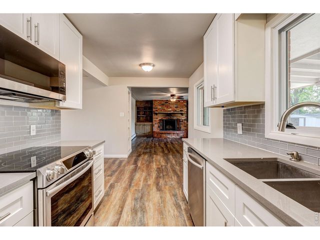 1827 Collyer St, Longmont, CO 80501