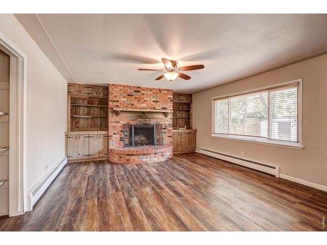 1827 Collyer St, Longmont, CO 80501