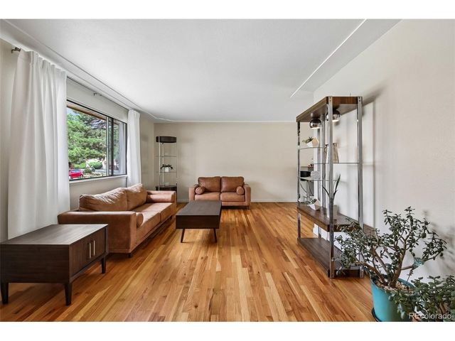 9210 W 52nd Ave, Arvada, CO 80002