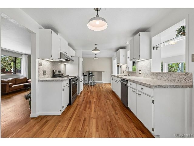 9210 W 52nd Ave, Arvada, CO 80002