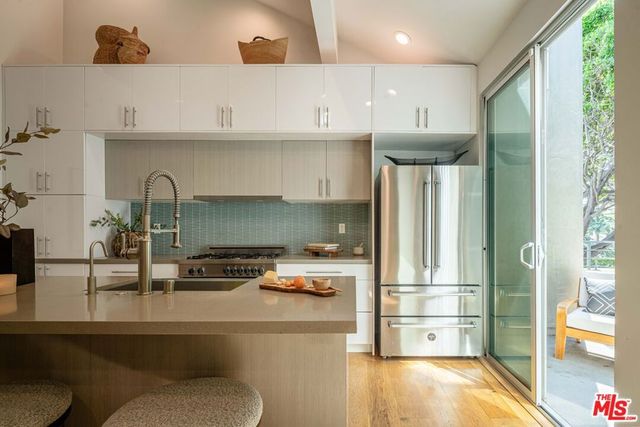 1803 16th Street B, Santa Monica, CA 90404