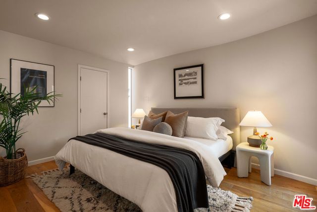1803 16th Street B, Santa Monica, CA 90404