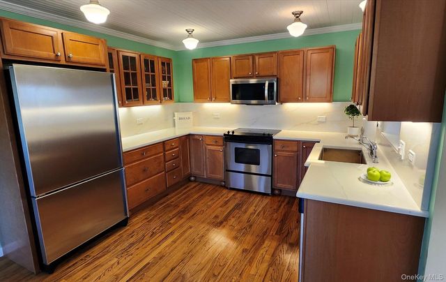 175 Uhl Lane, Orient, NY 11957