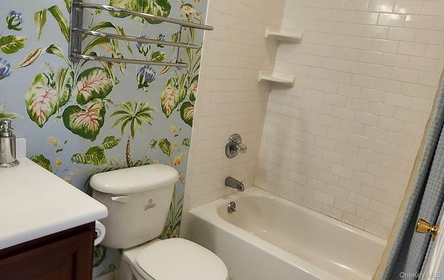 175 Uhl Lane, Orient, NY 11957