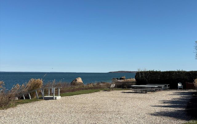 175 Uhl Lane, Orient, NY 11957