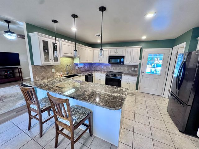 11572 Ridgetop Drive, Sherwood, AR 72120