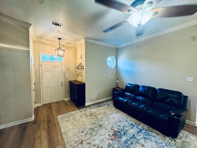 11572 Ridgetop Drive, Sherwood, AR 72120